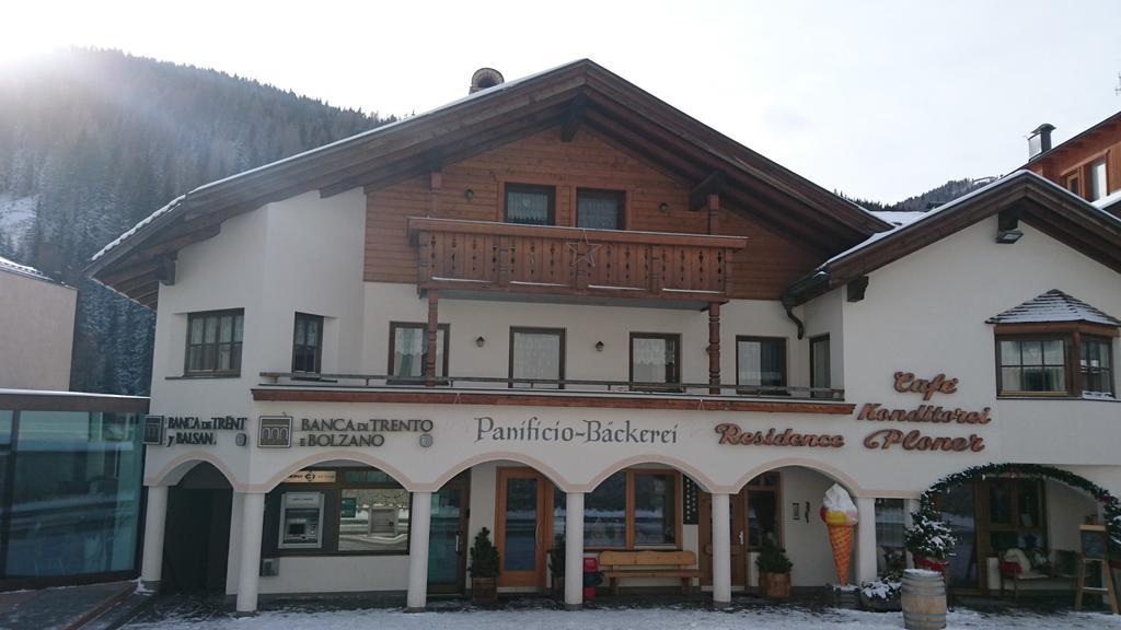 Residence Ploner San Cassiano  Exteriör bild
