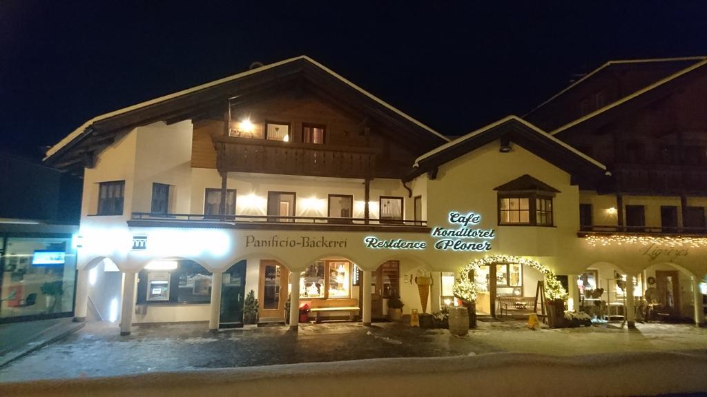 Residence Ploner San Cassiano  Exteriör bild