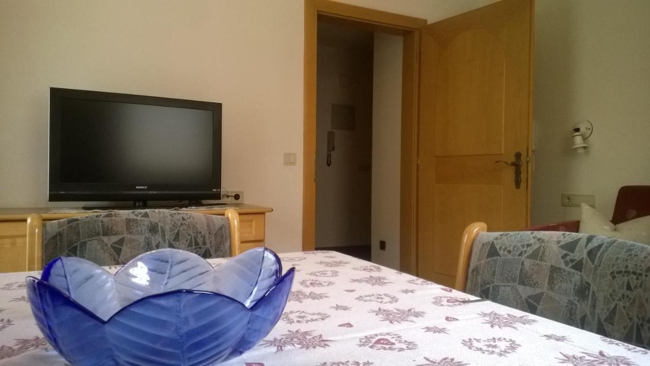Residence Ploner San Cassiano  Rum bild